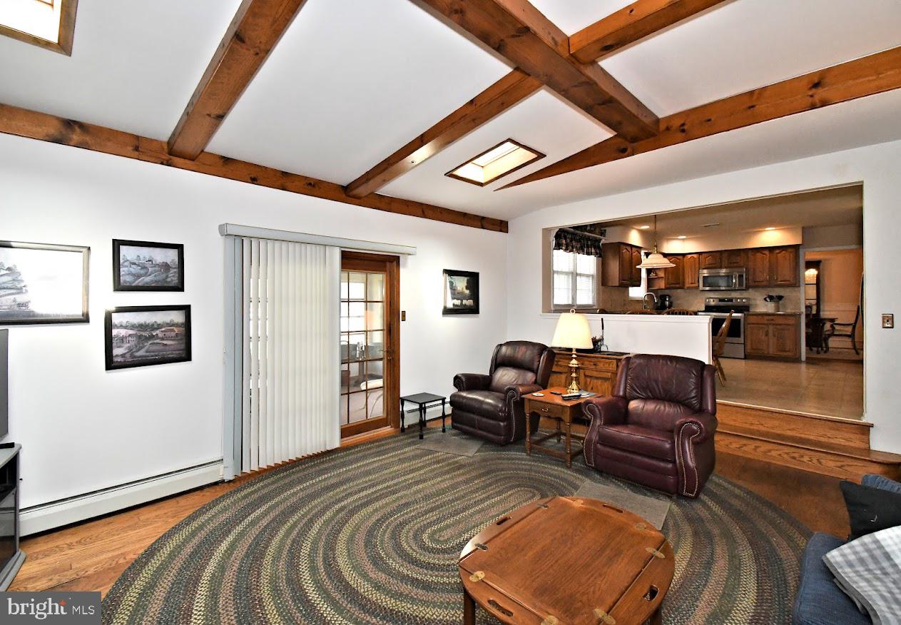 TOWER HILL - Residential