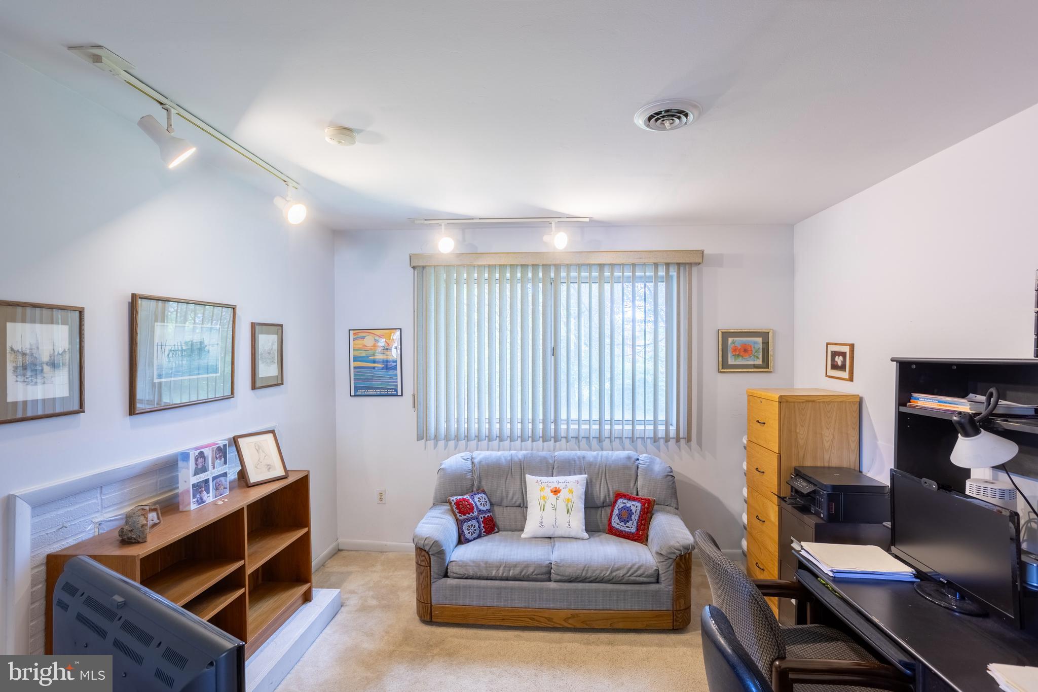 RANCHLEIGH - Residential