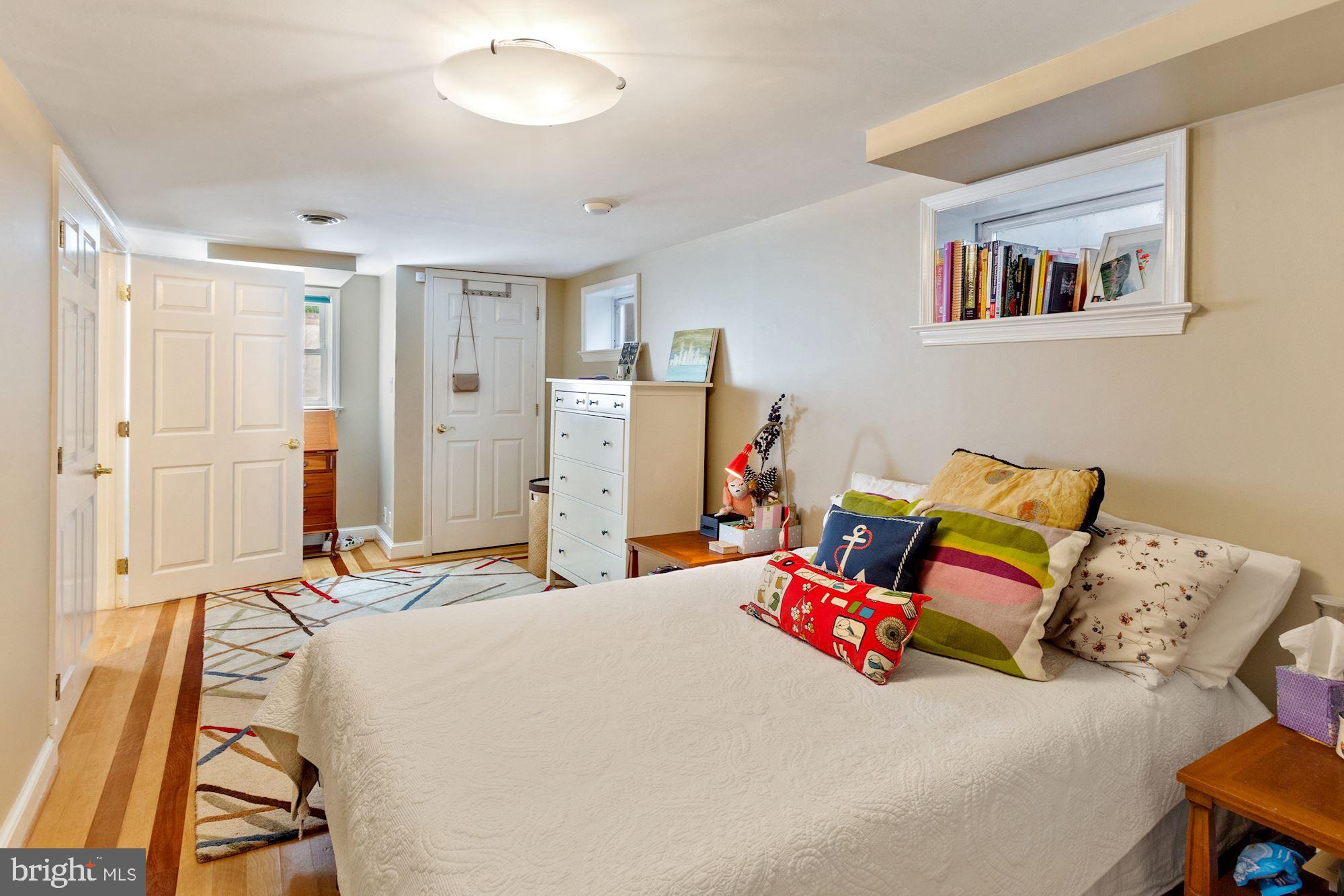 DONALDSON RUN - Residential Lease