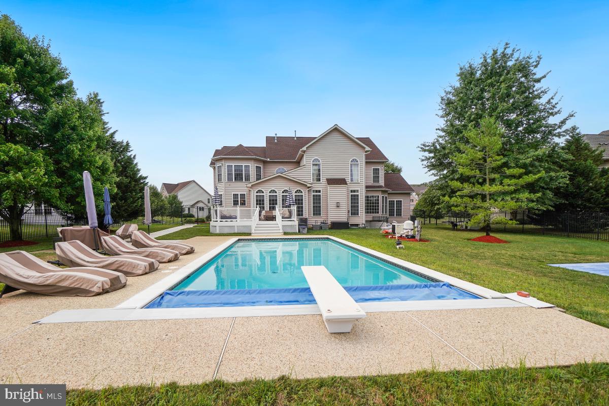 WOODMORE NORTH - Residential