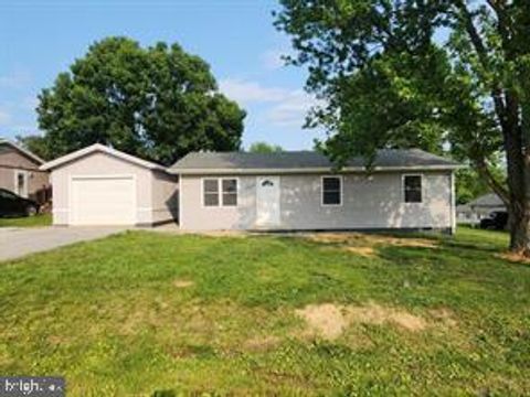 Homes For Sale - 174 Lariat Drive<br/> KEARNEYSVILLE, WV 25430