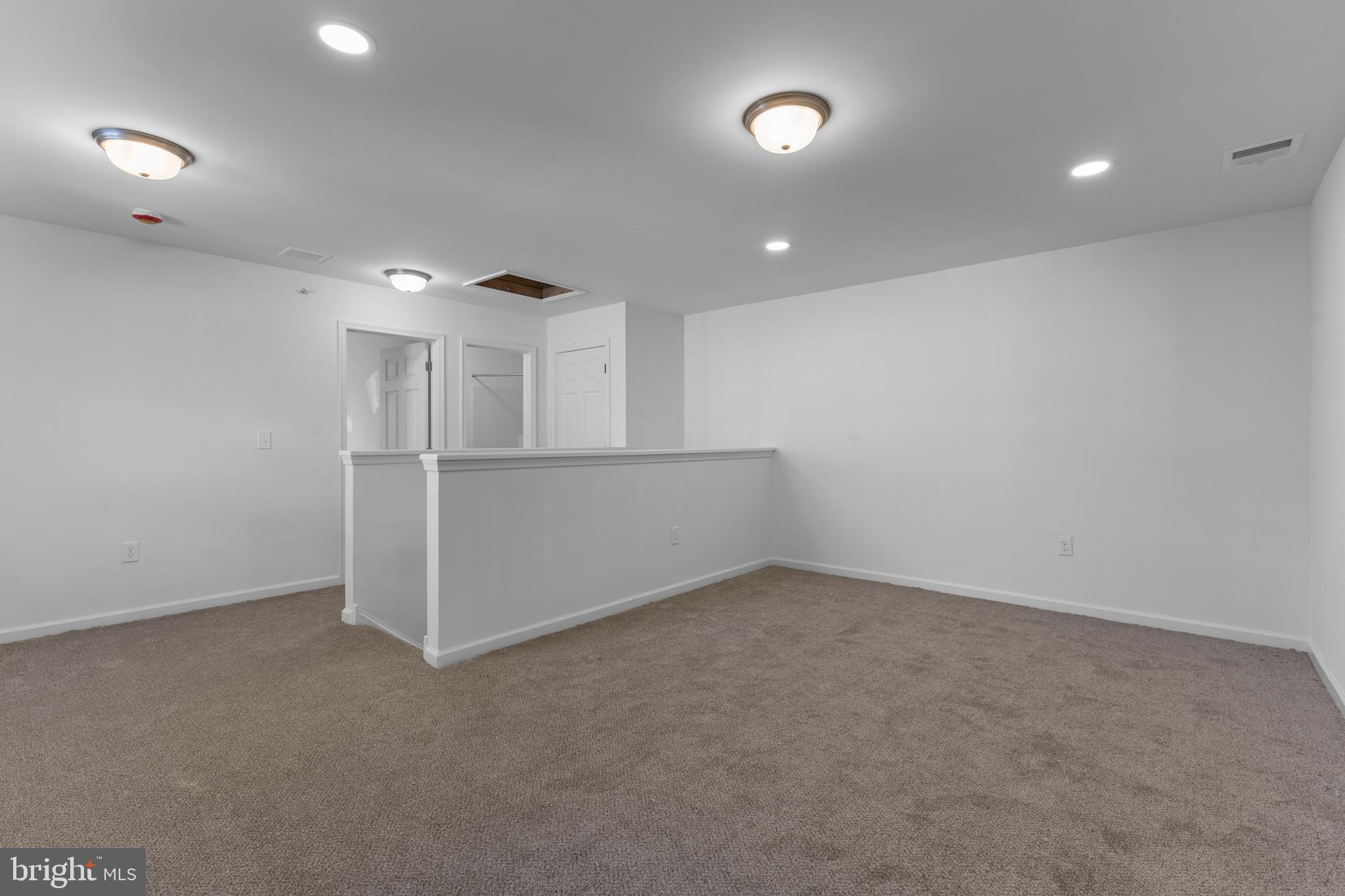 RIVERVIEW ESTATES - Residential