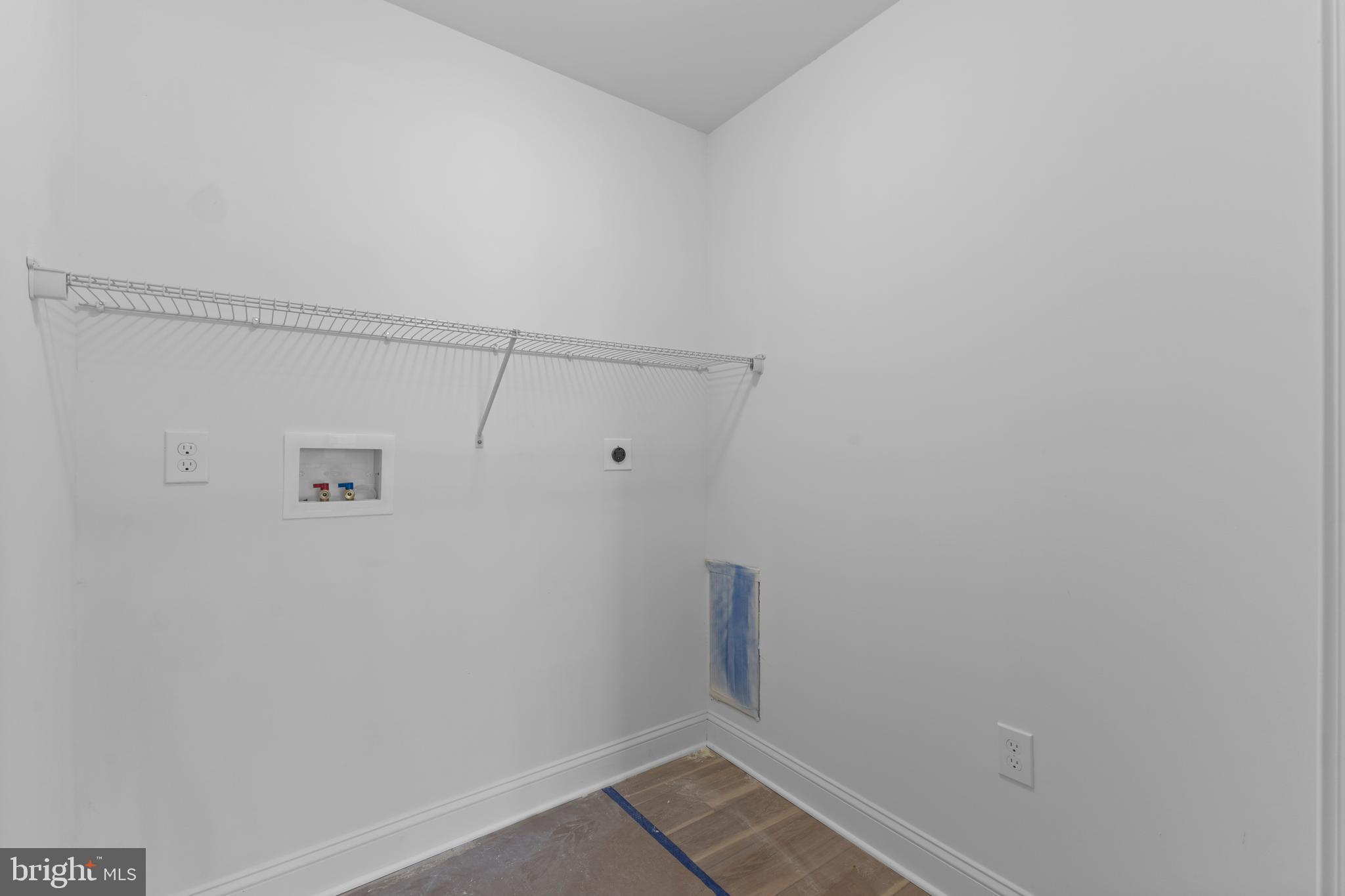 RIVERVIEW ESTATES - Residential