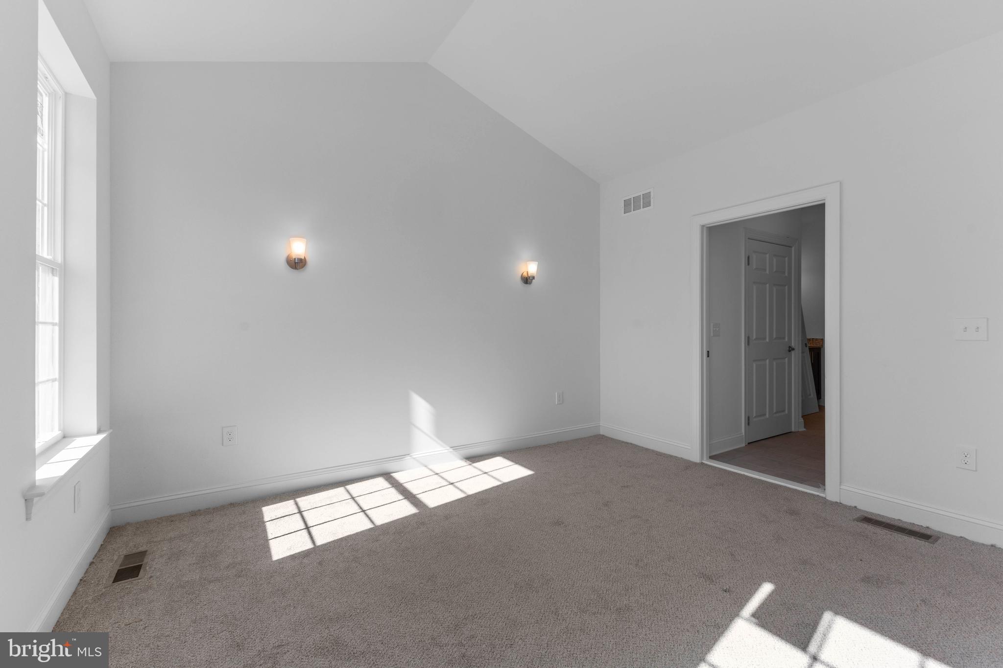 RIVERVIEW ESTATES - Residential