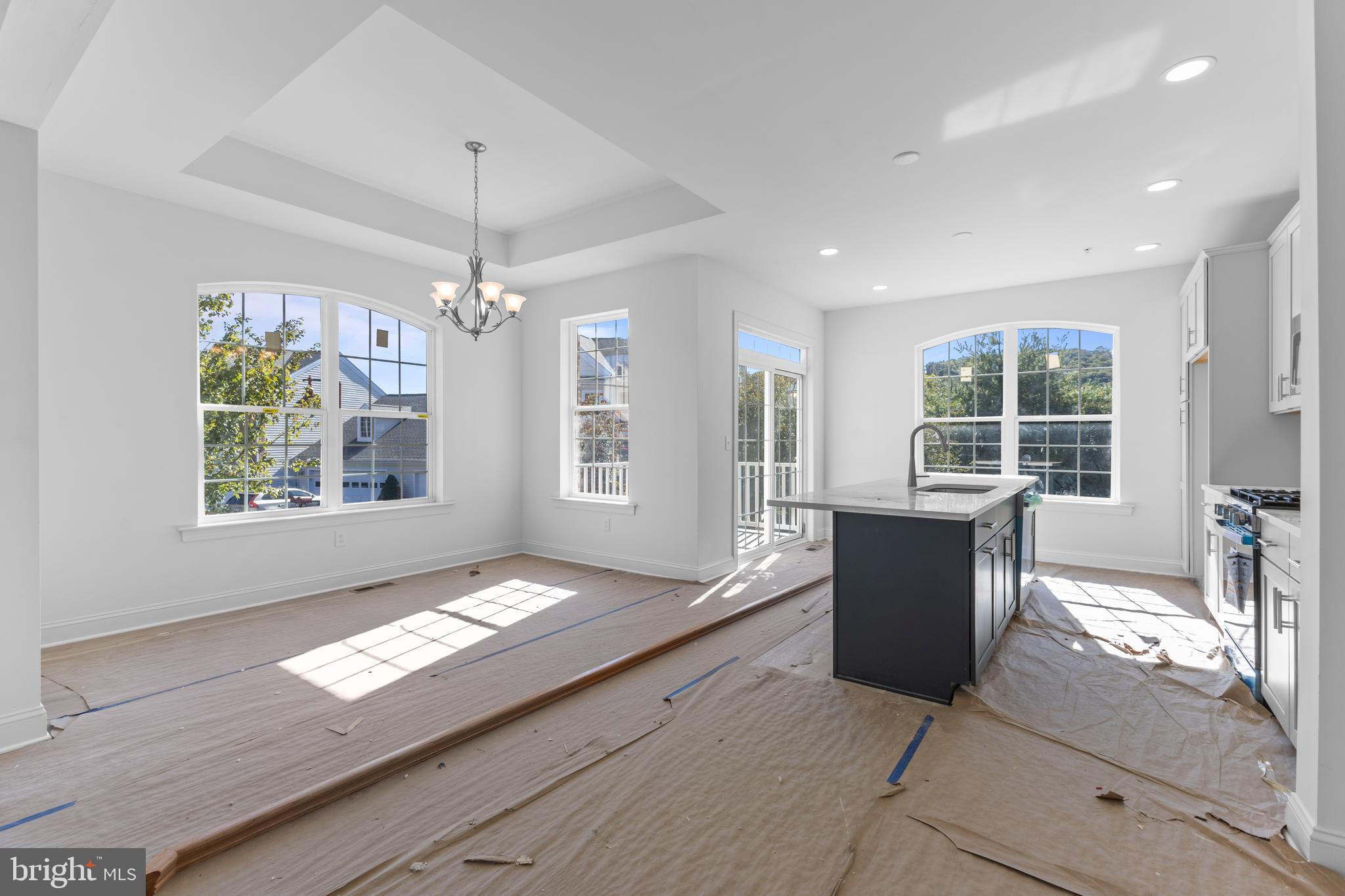 RIVERVIEW ESTATES - Residential