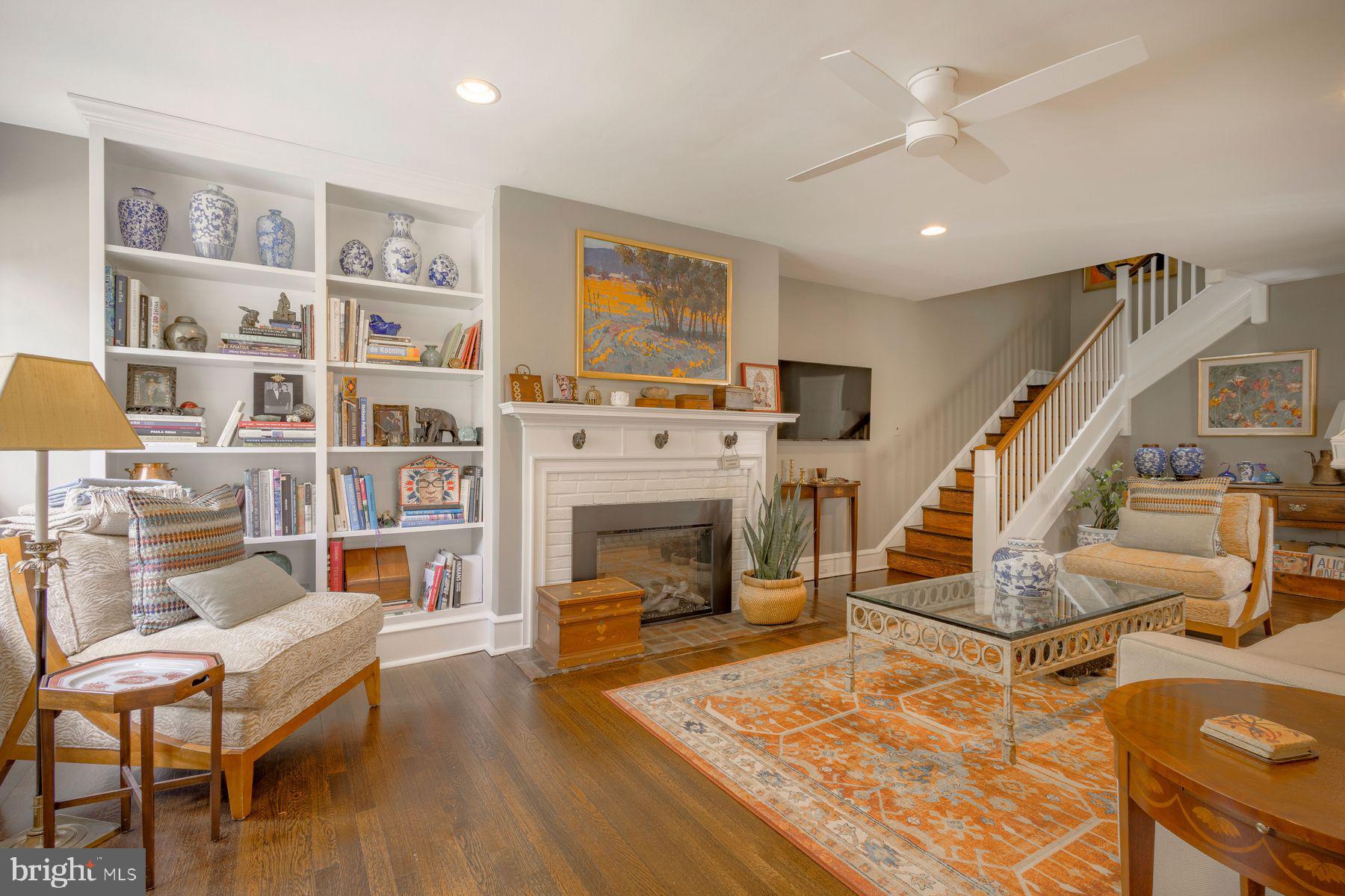 504 SPRING LANE