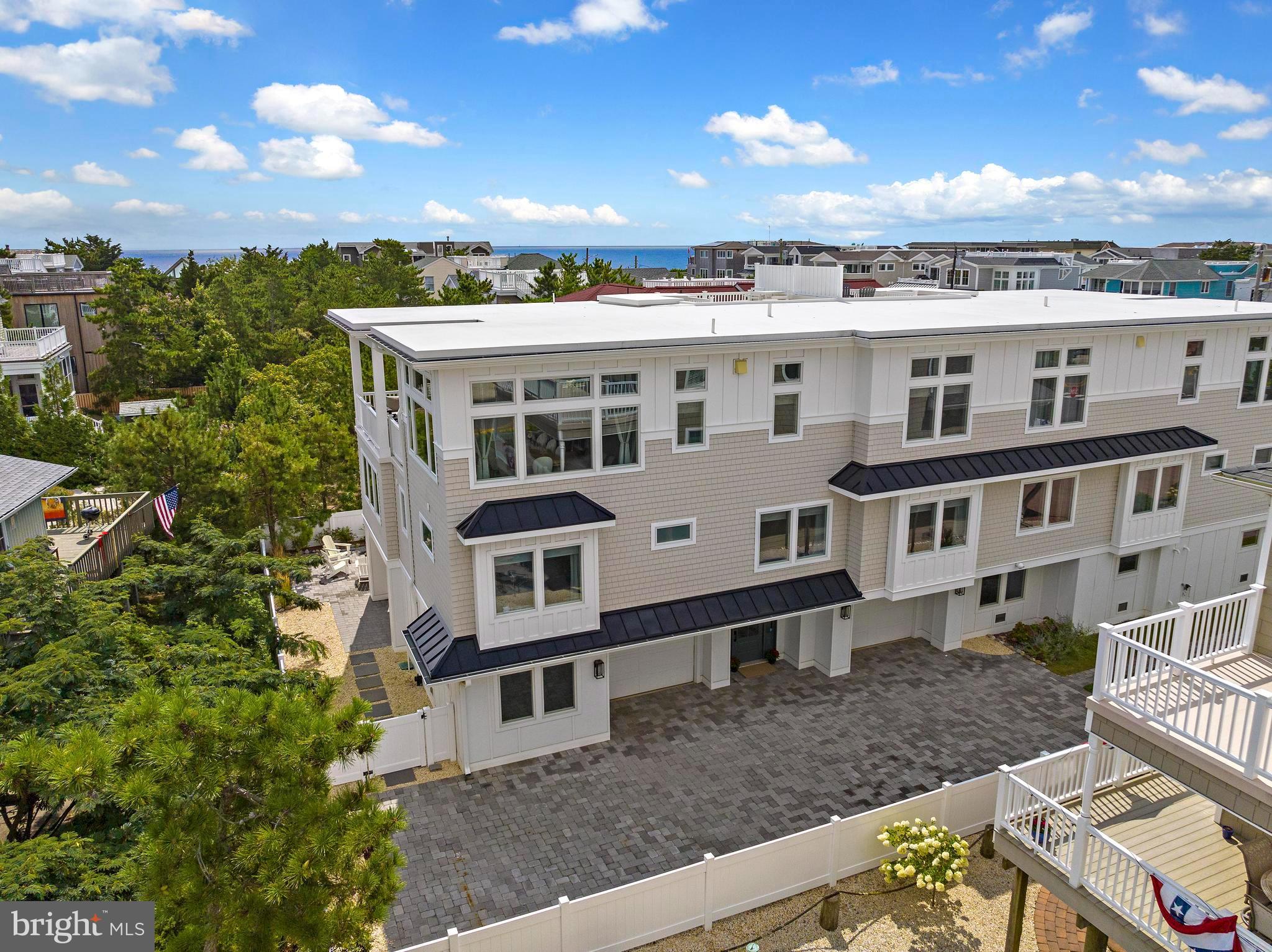 2 E 28TH STREET B