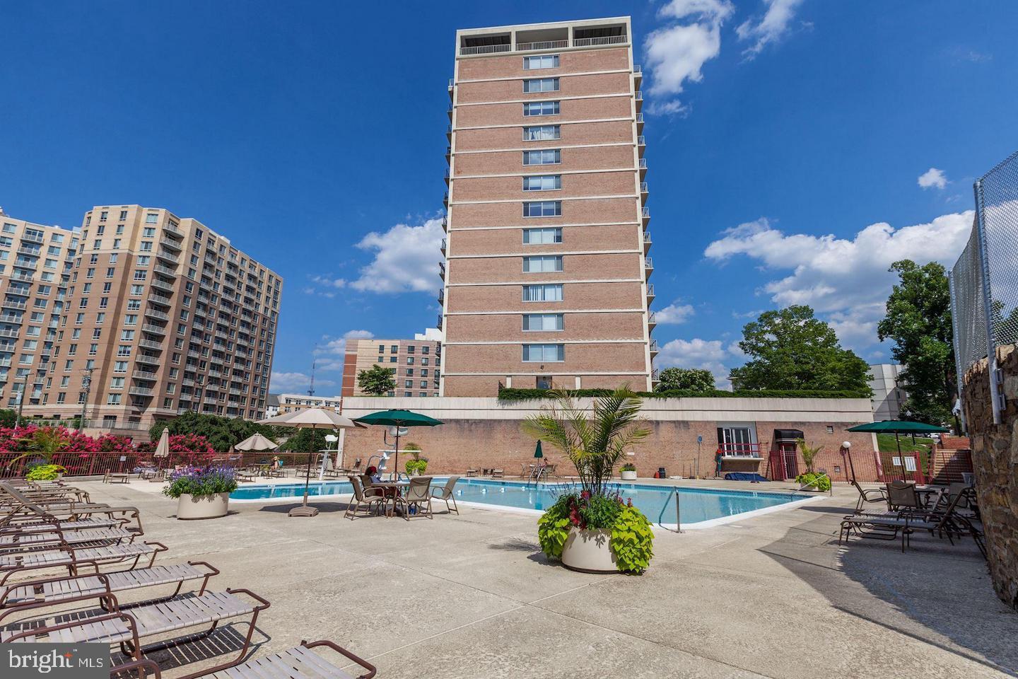 SILVER SPRING - Residential Lease
