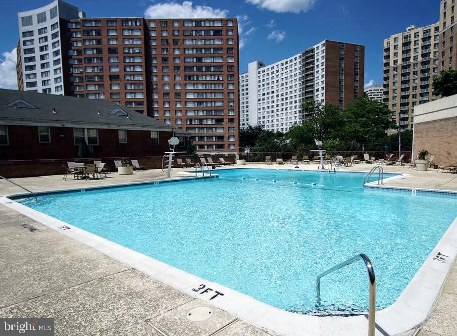 SILVER SPRING - Residential Lease