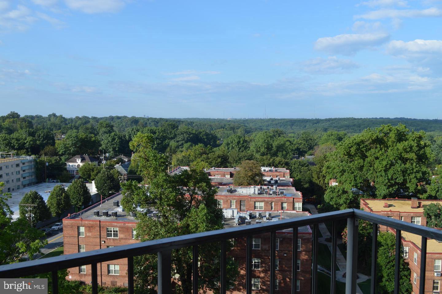 SILVER SPRING - Residential Lease