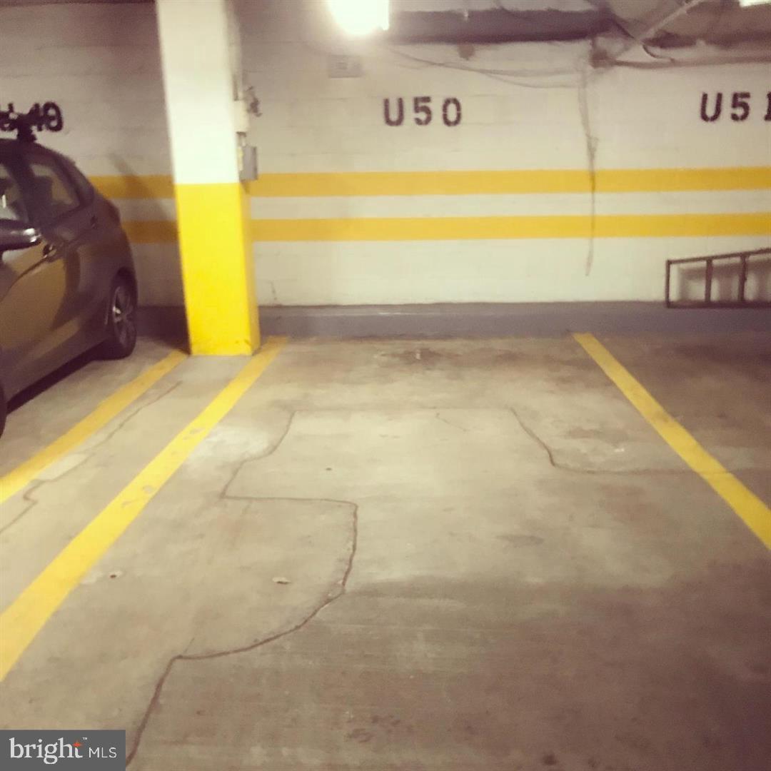 SILVER SPRING - Residential Lease