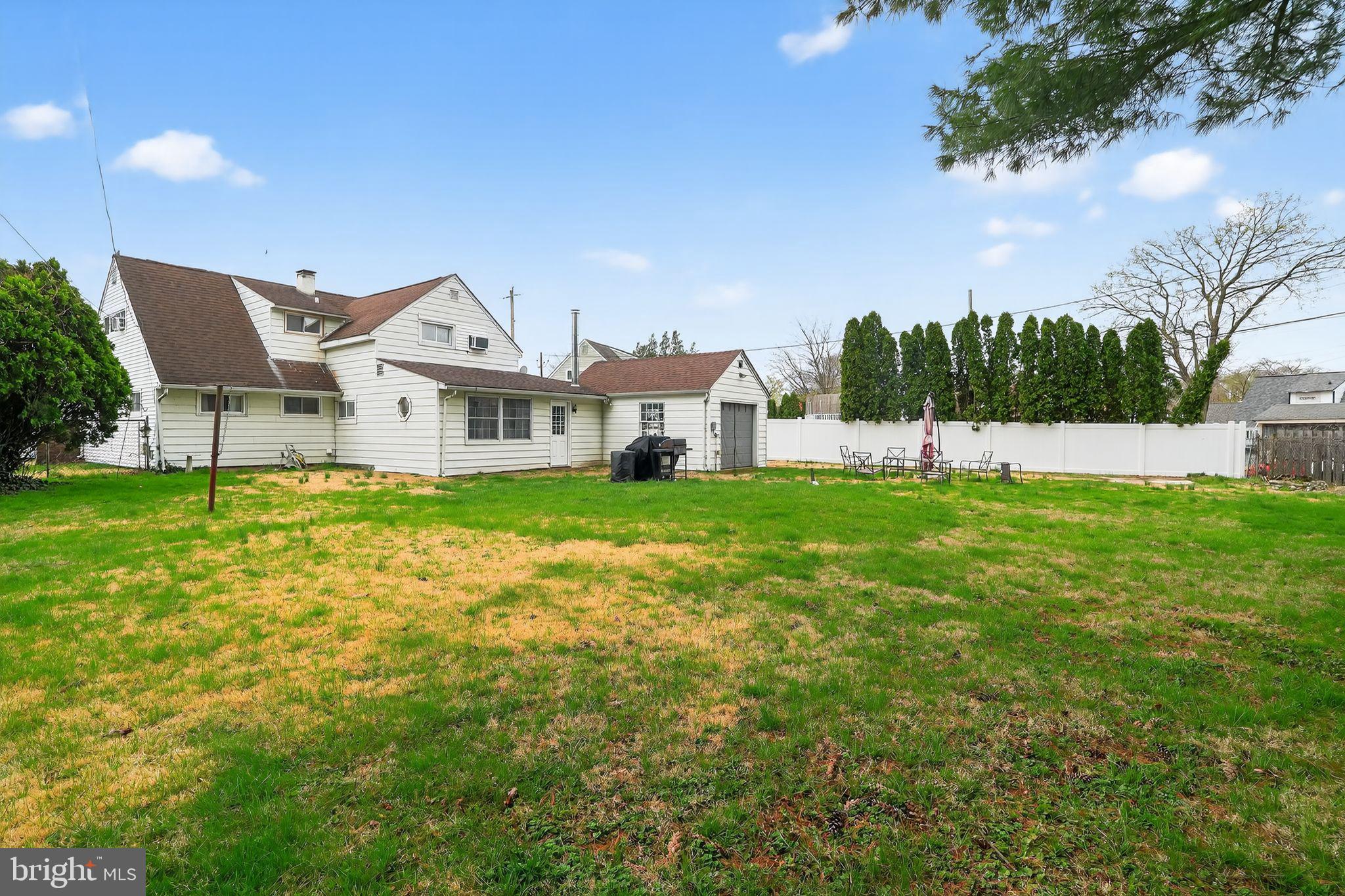 VERMILION HILL - Residential