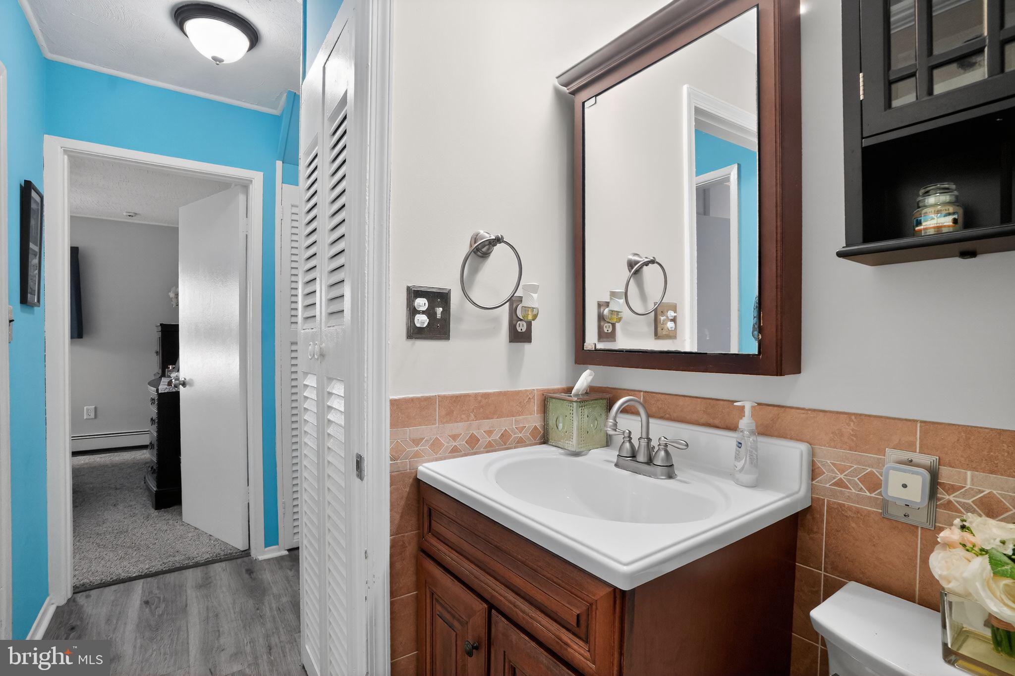 VERMILION HILL - Residential