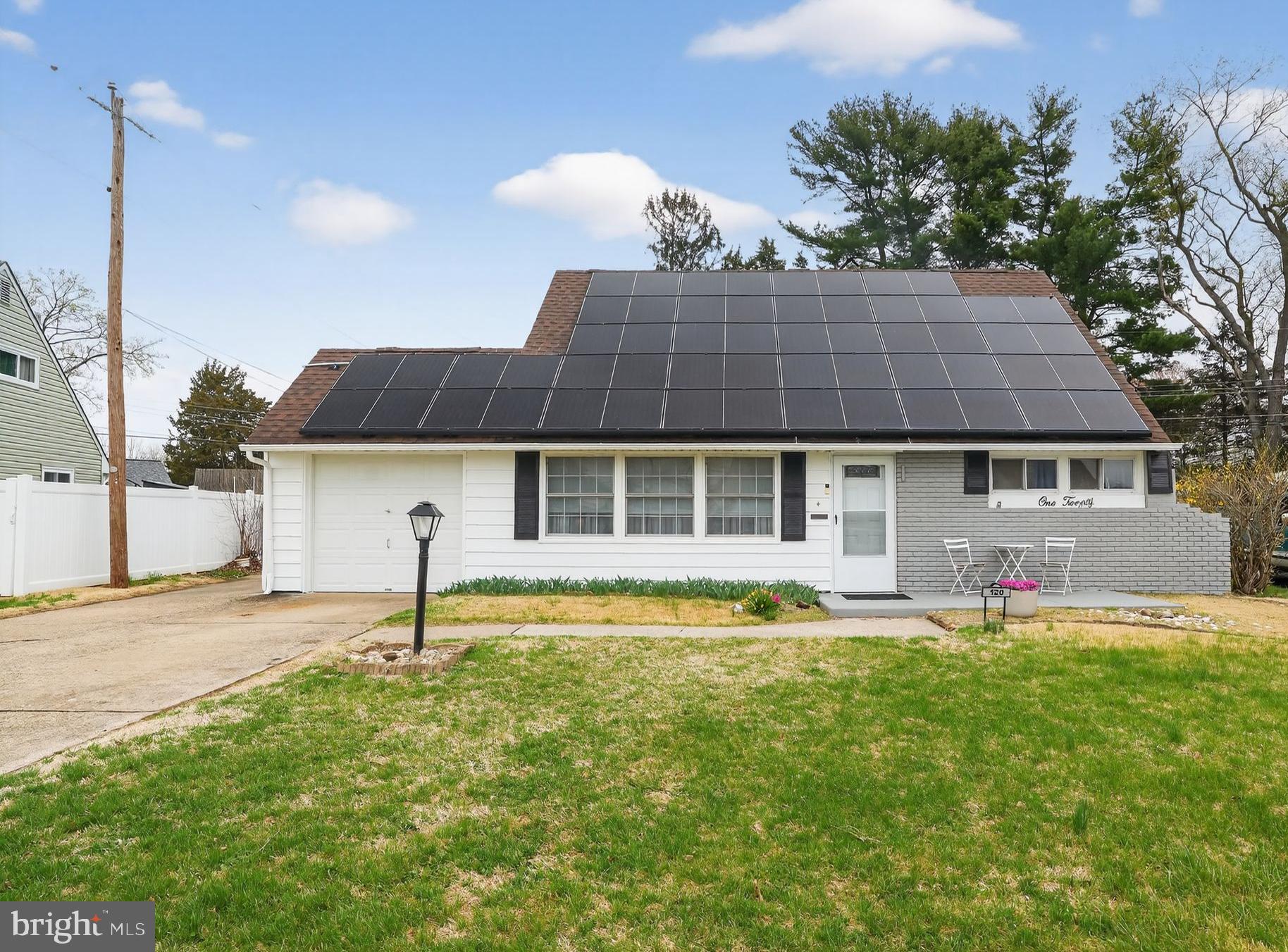 VERMILION HILL - Residential