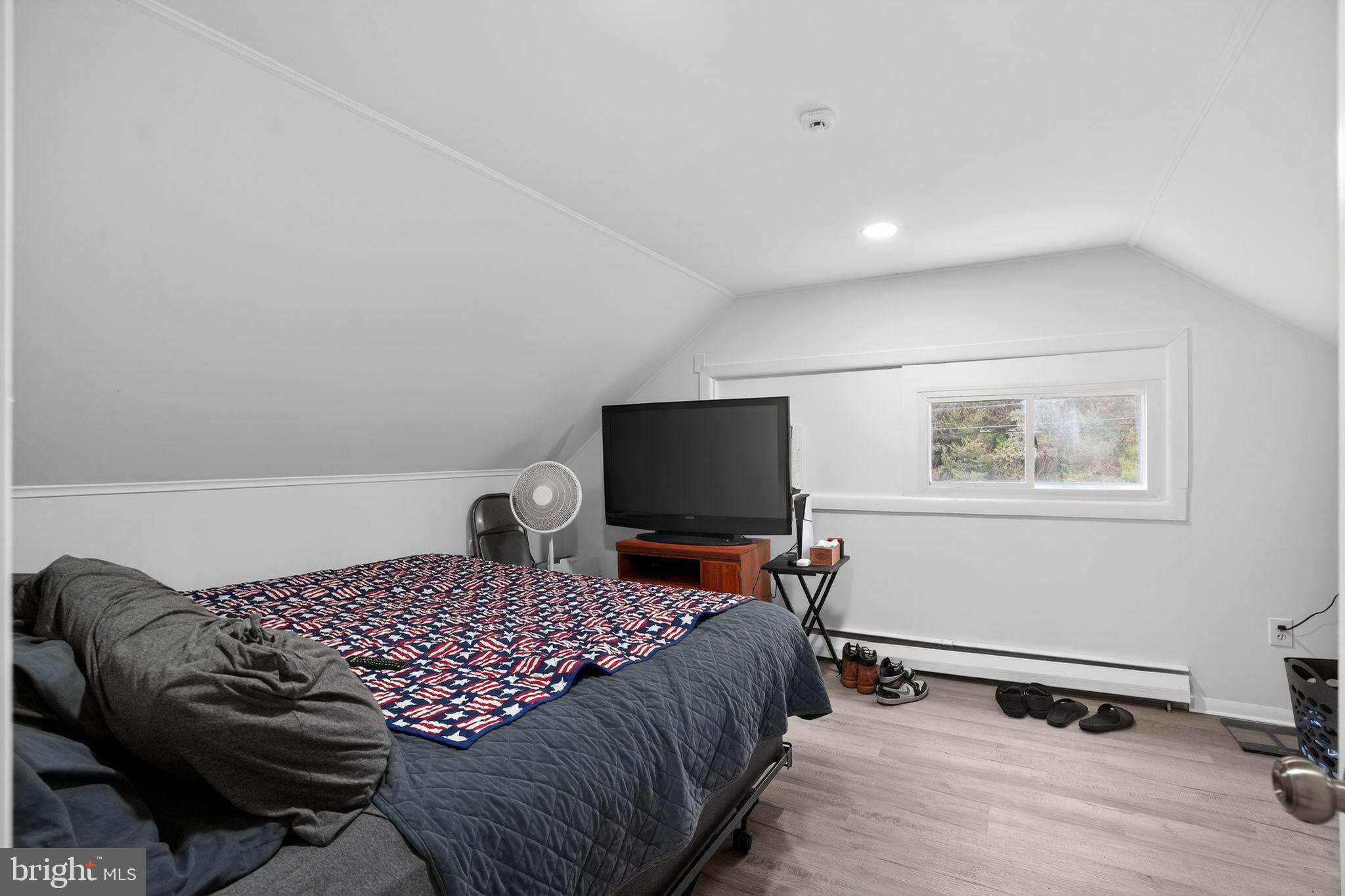 VERMILION HILL - Residential