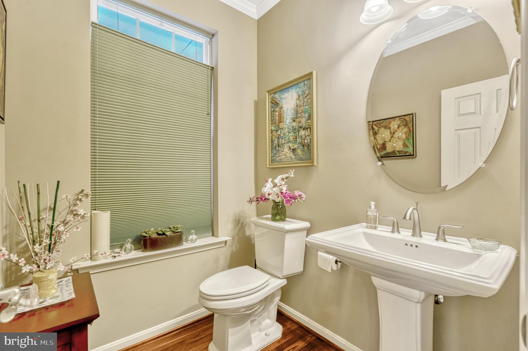 HASTINGS MARKETPLACE - Residential Lease