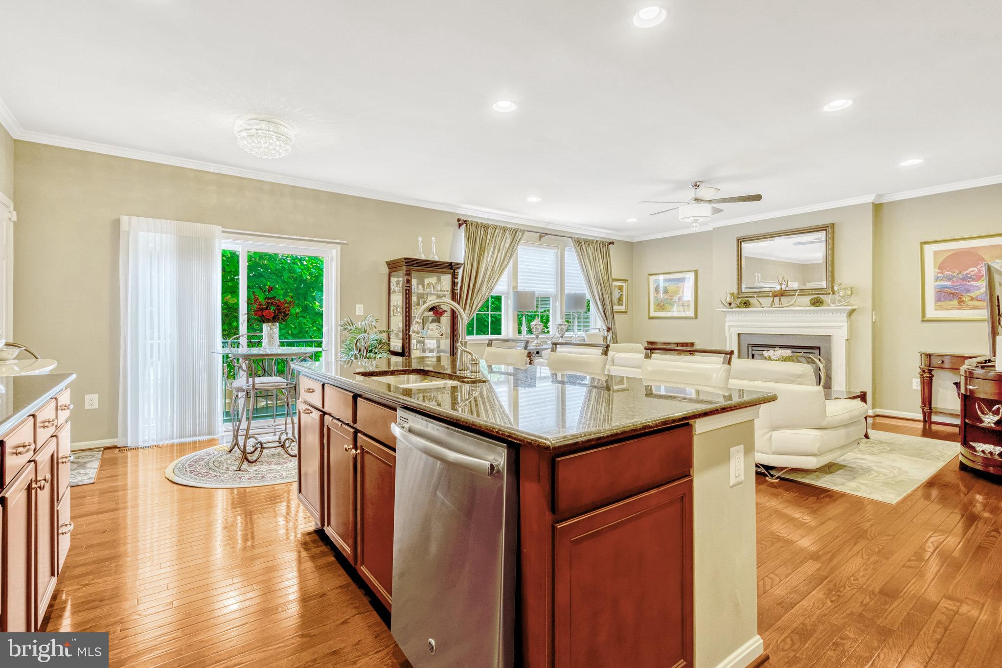 HASTINGS MARKETPLACE - Residential Lease