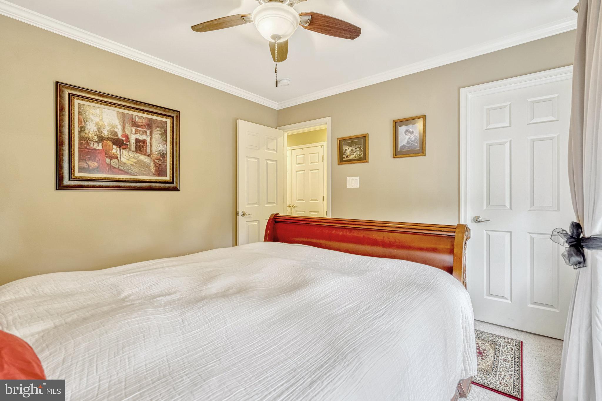 HASTINGS MARKETPLACE - Residential Lease