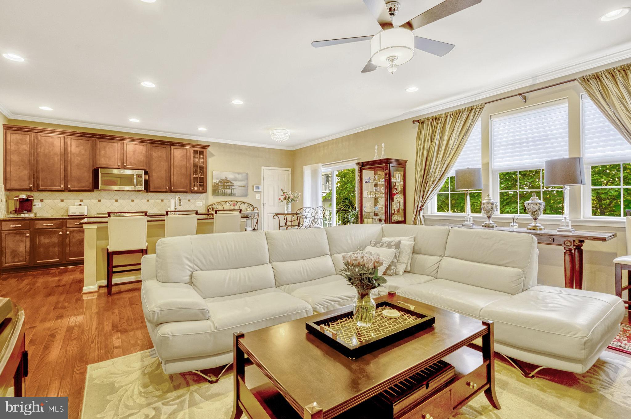 HASTINGS MARKETPLACE - Residential Lease