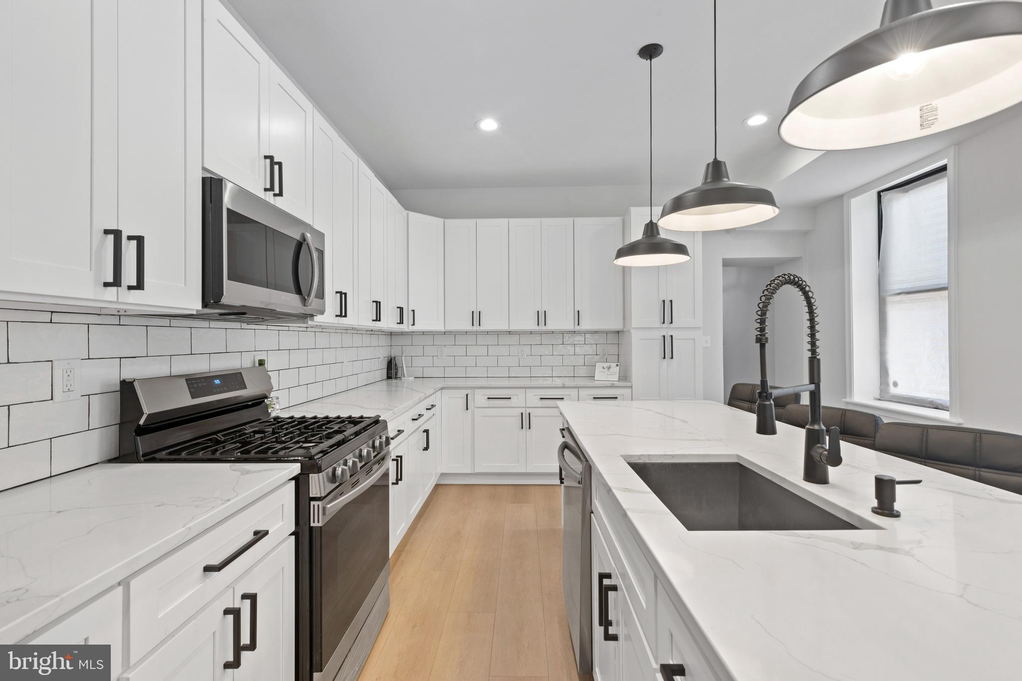 MCELDERRY PARK - Residential Lease