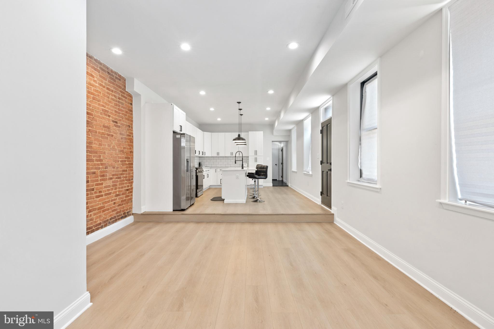 MCELDERRY PARK - Residential Lease