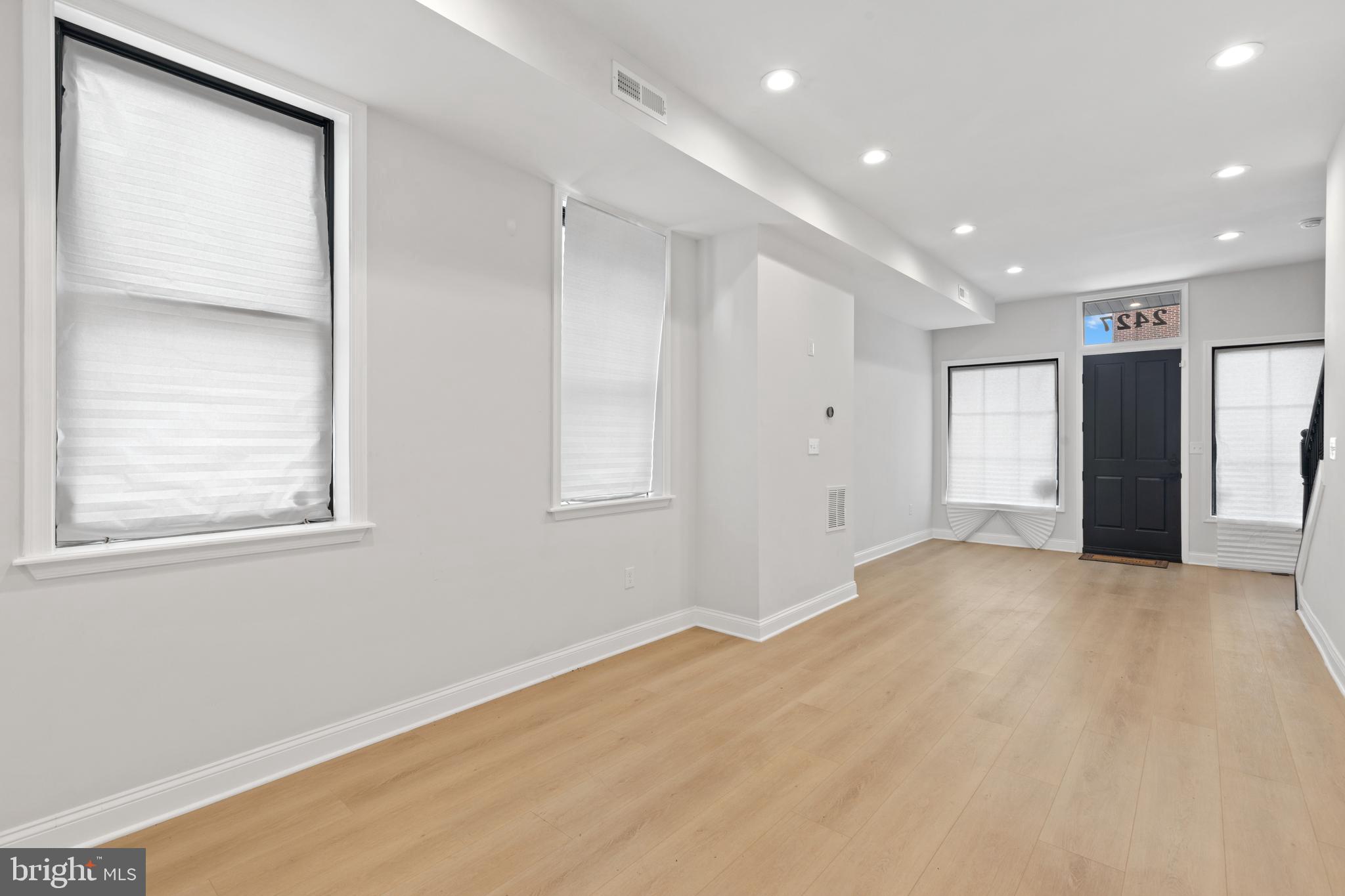 MCELDERRY PARK - Residential Lease