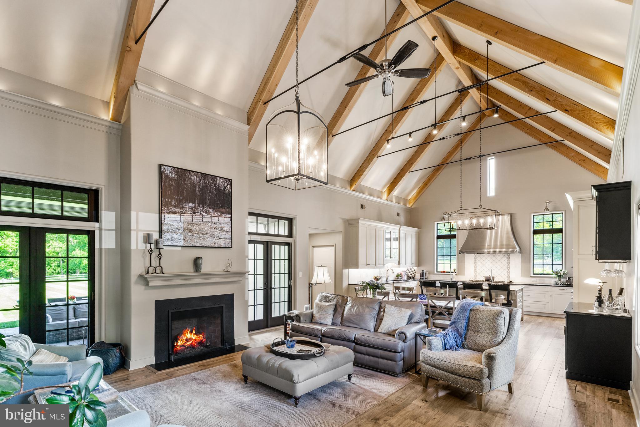 RADNOR HUNT - Residential