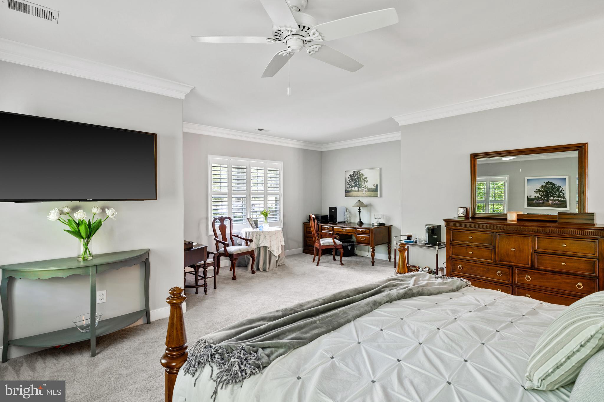 RADNOR HUNT - Residential