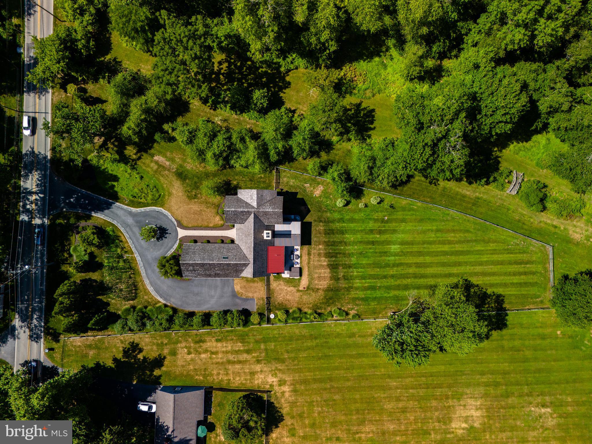 RADNOR HUNT - Residential