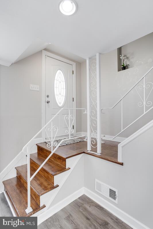 FRANKFORD GARDENS SHOPPING CENTER - Residential