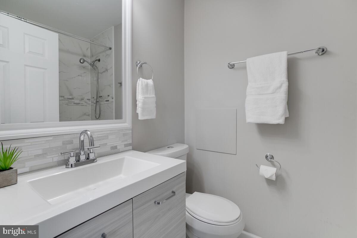 FRANKFORD GARDENS SHOPPING CENTER - Residential