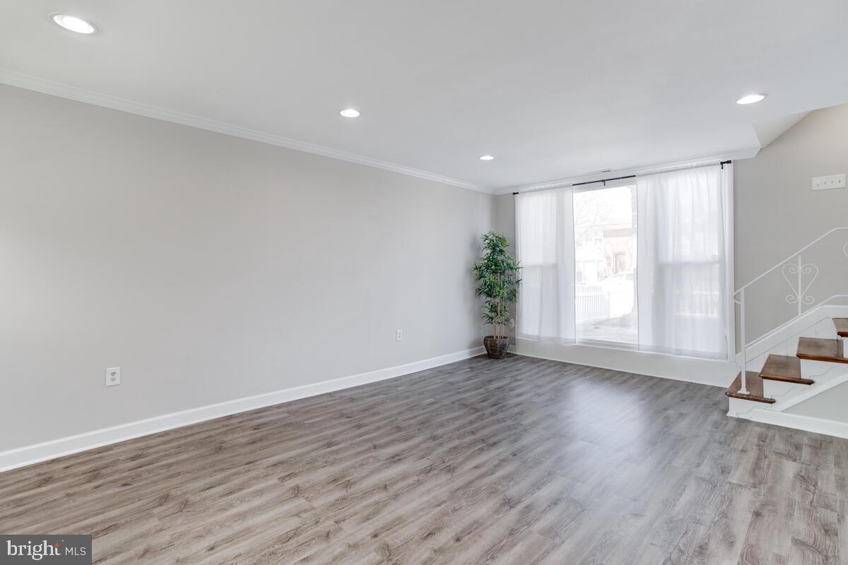 FRANKFORD GARDENS SHOPPING CENTER - Residential