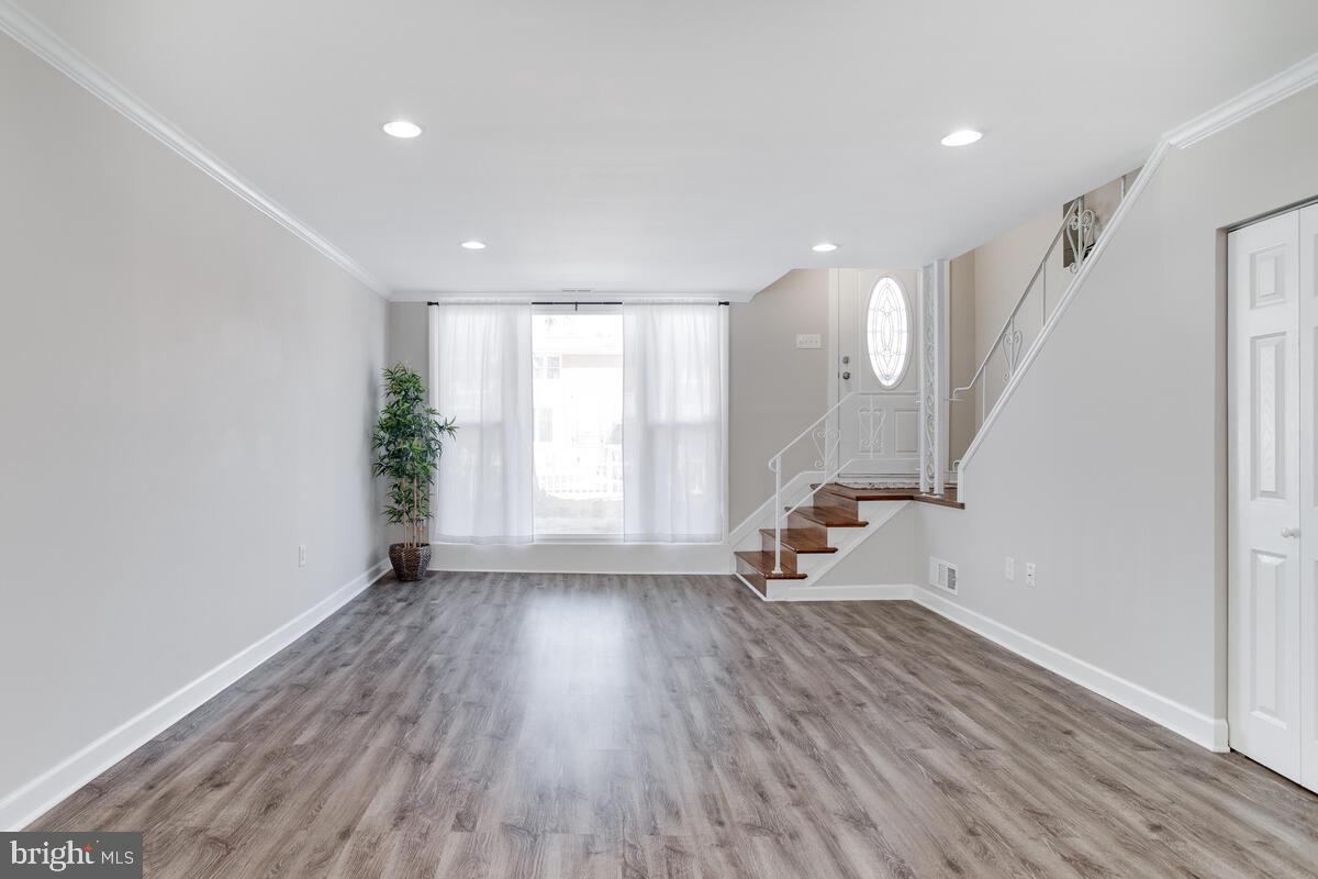 FRANKFORD GARDENS SHOPPING CENTER - Residential