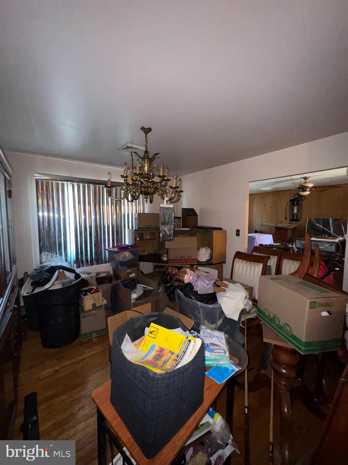 MAYFIELD - Residential