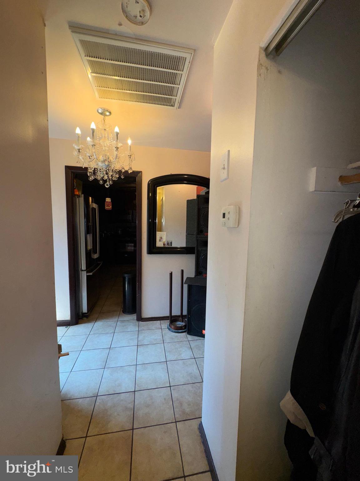 MAYFIELD - Residential