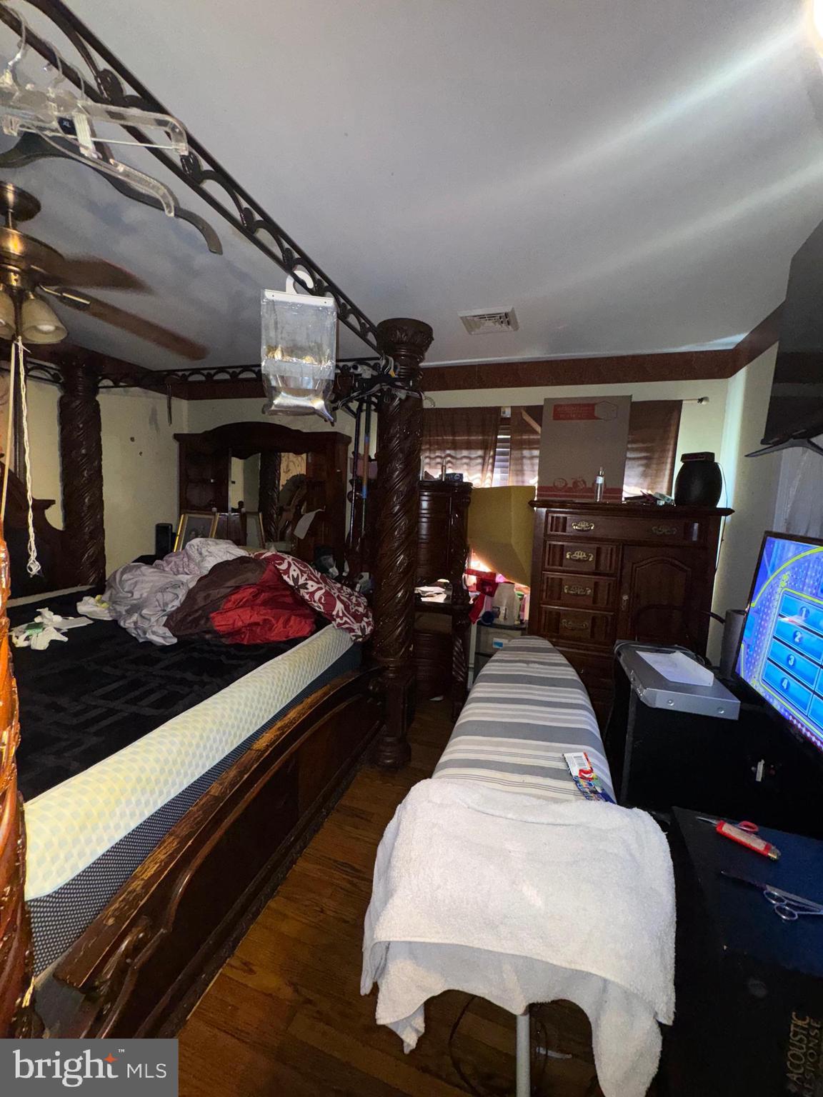 MAYFIELD - Residential