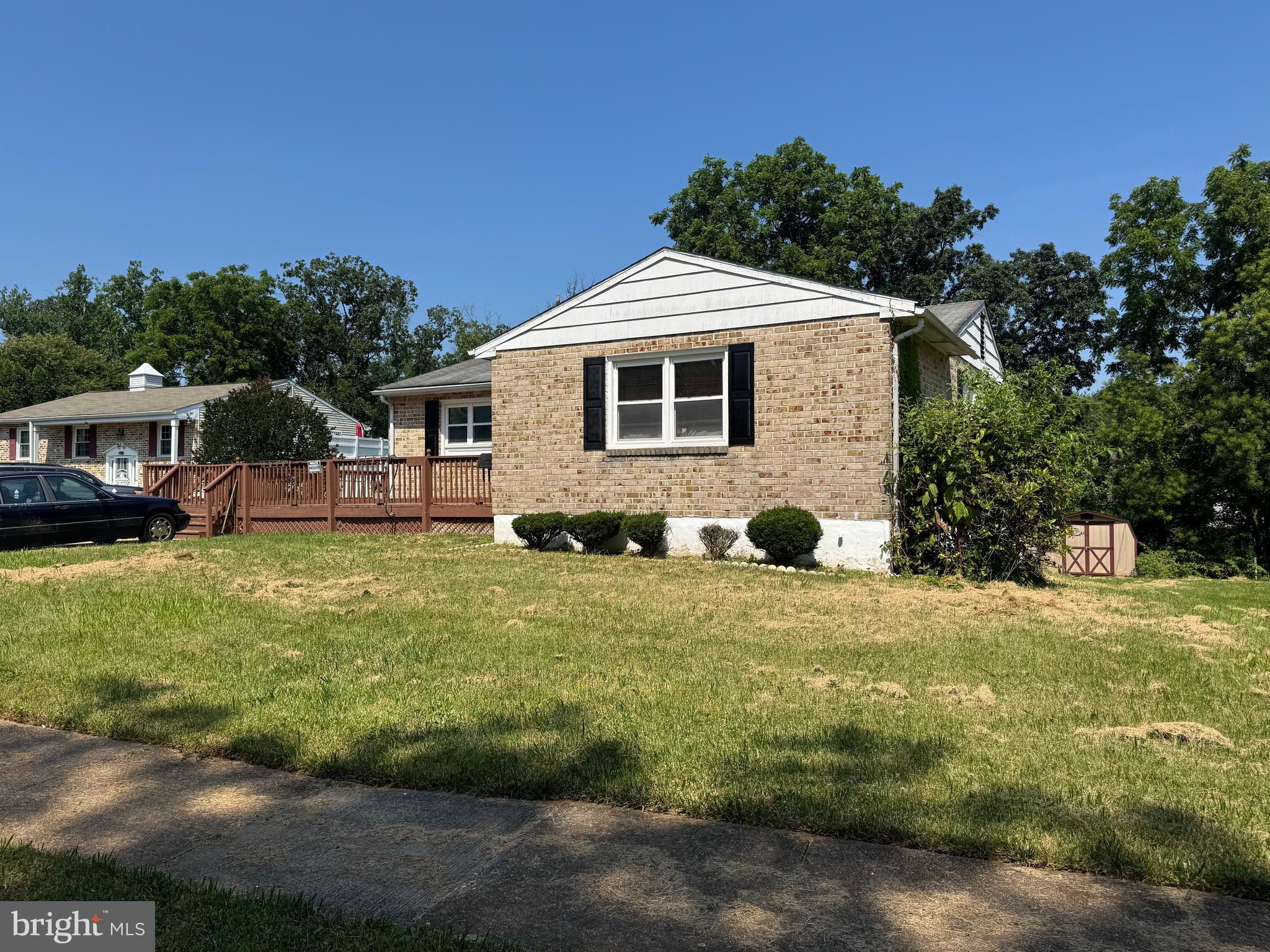 MAYFIELD - Residential