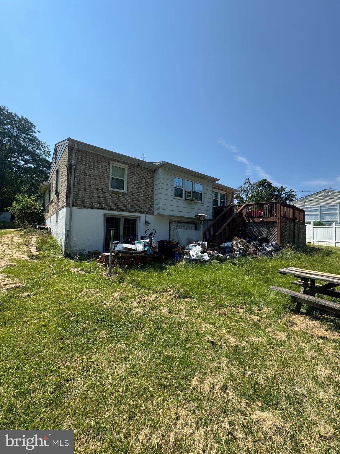 MAYFIELD - Residential