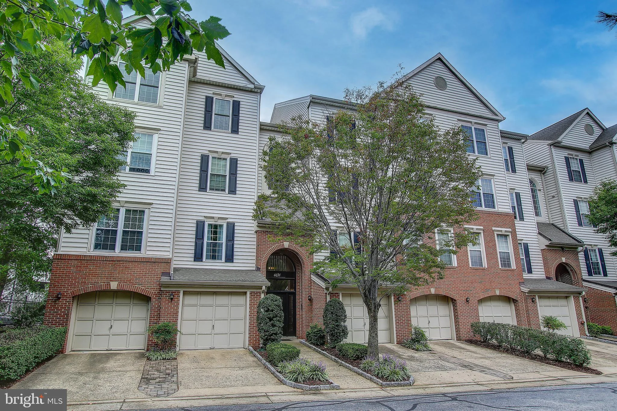 4691 Longstreet Lane Unit 101, Alexandria, VA 22311