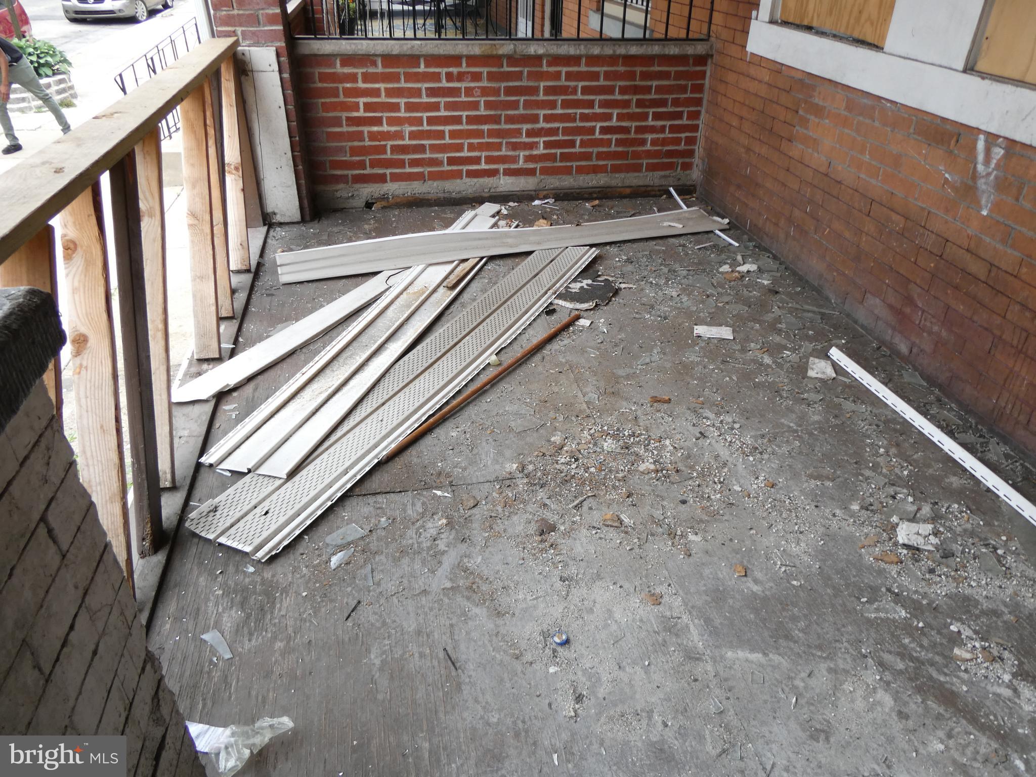 PHILADELPHIA (SOUTHWEST) - Residential