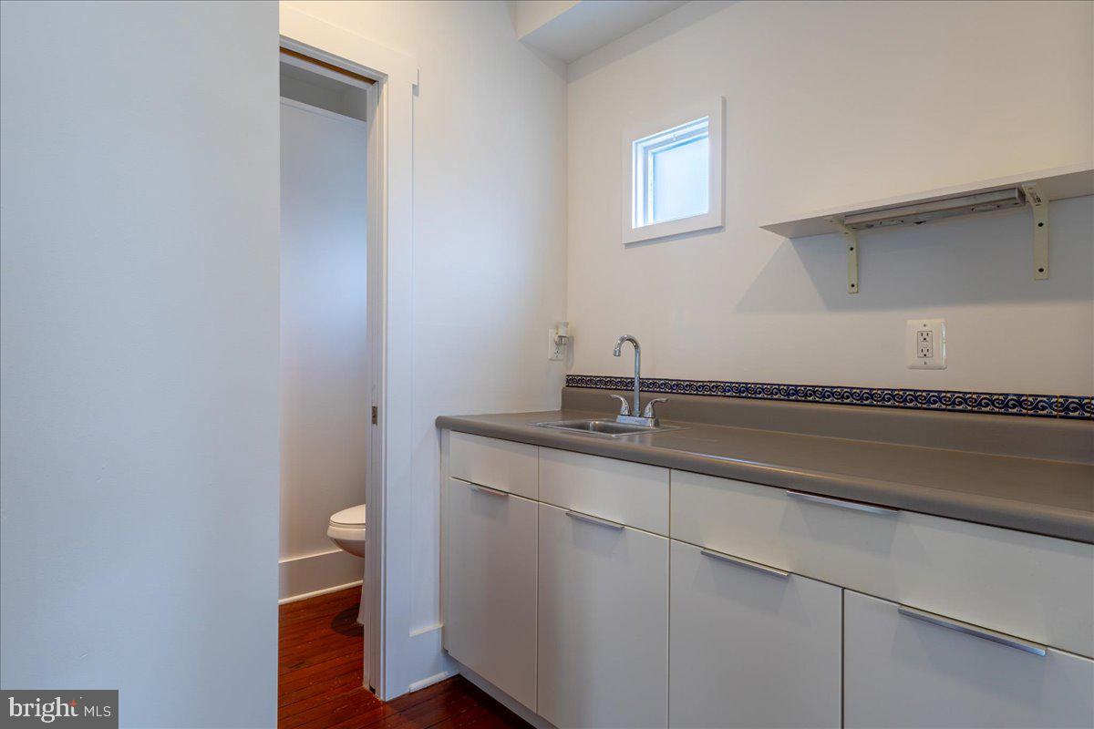 FAIRVIEW - Residential