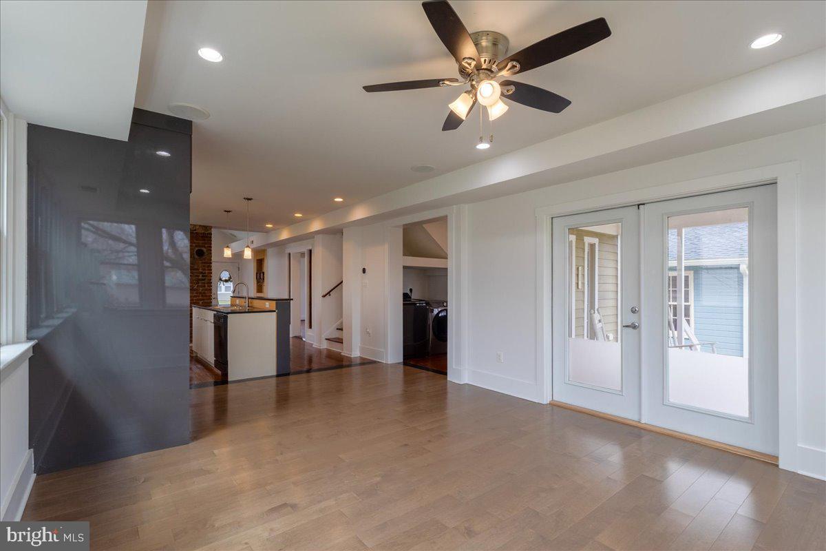 FAIRVIEW - Residential