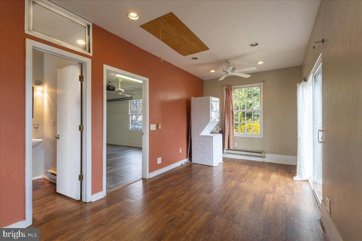 FAIRVIEW - Residential