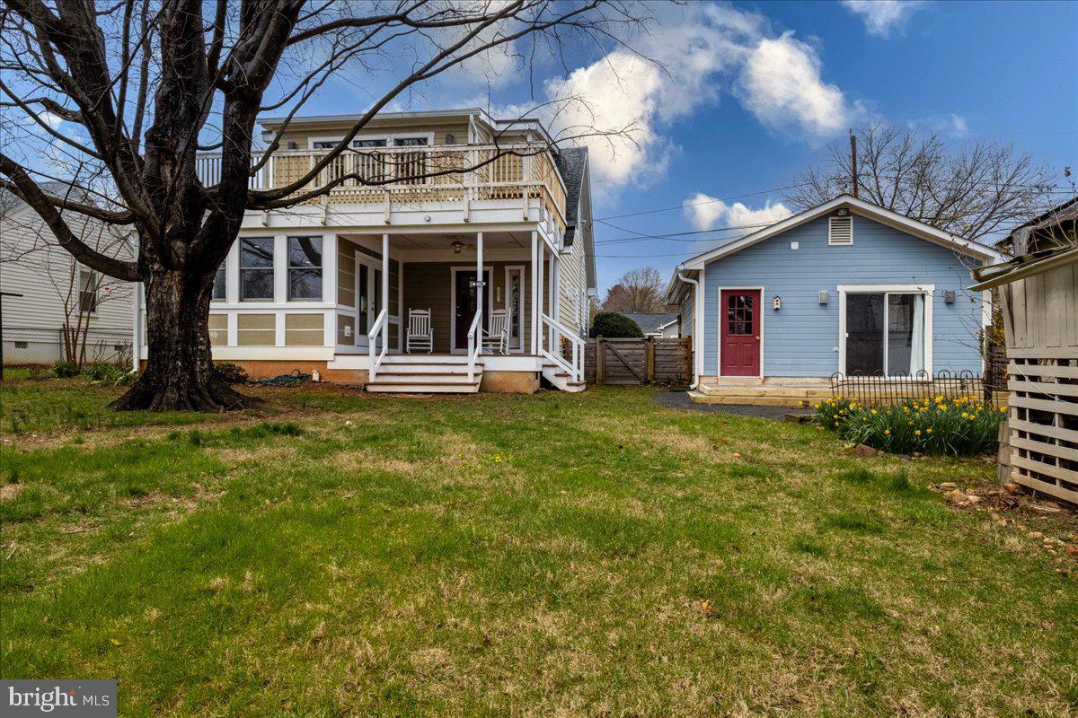 FAIRVIEW - Residential