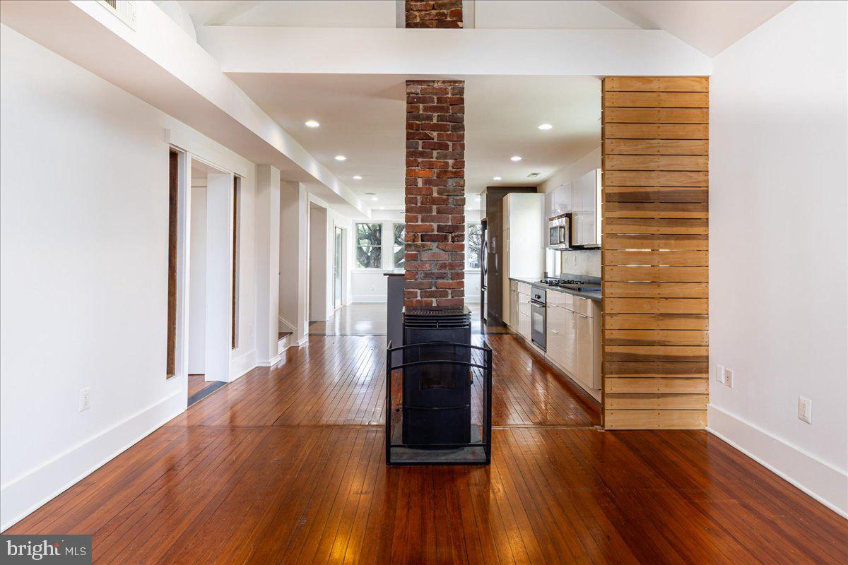 FAIRVIEW - Residential