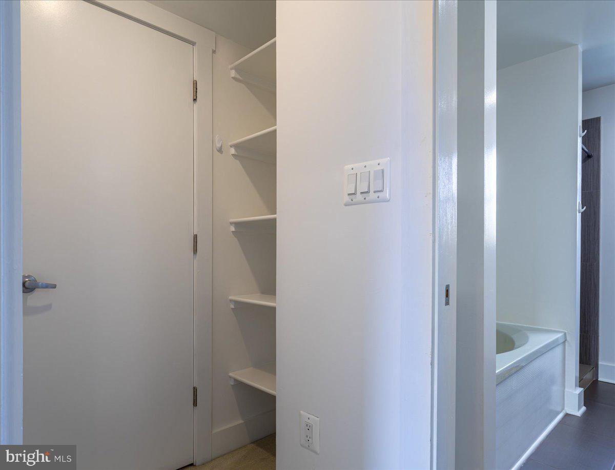 FAIRVIEW - Residential