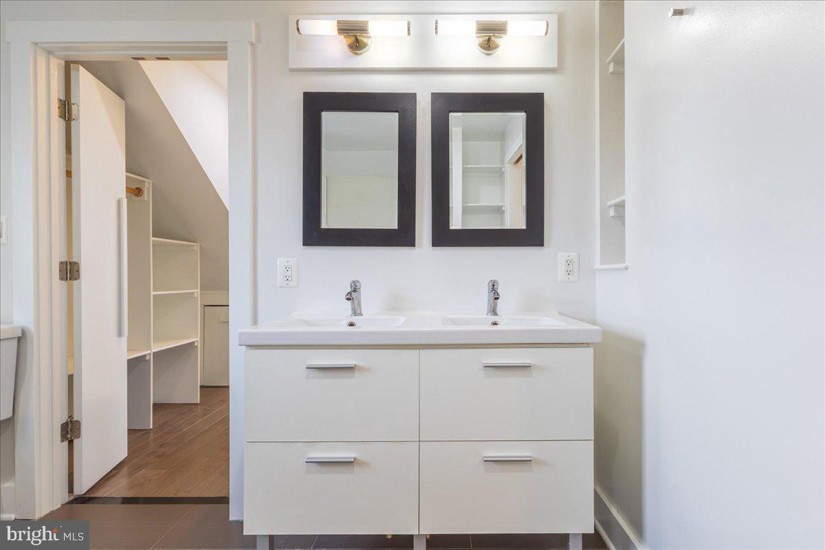 FAIRVIEW - Residential