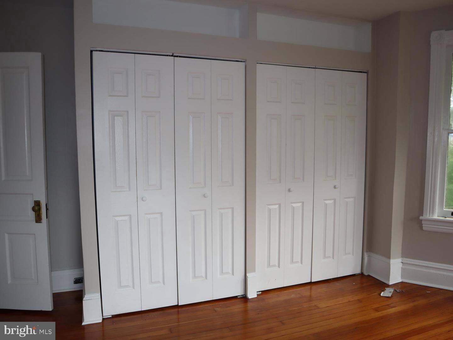 208 LINDEN AVENUE C