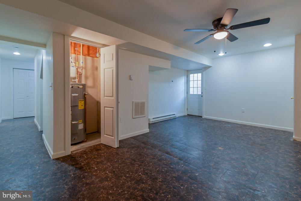 ROSEMONT ORCHARD - Residential Lease