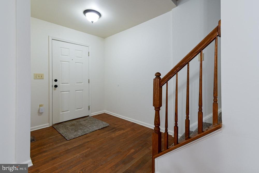 ROSEMONT ORCHARD - Residential Lease